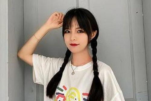 娃娃脸 网红,萌态万千，网络人气飙升