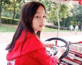 赵薇女儿2017最新照片,可爱瞬间引网友热议