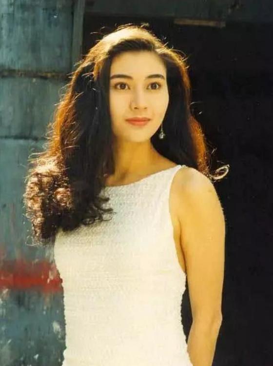 李嘉欣香港生活照,优雅与幸福的交织