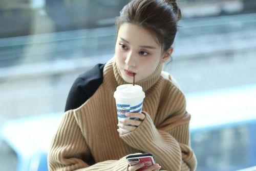 金娜娜家庭背景,出身名门，传承家族荣耀的璀璨之星