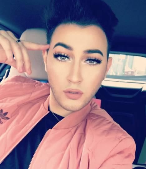 男网红模特照片